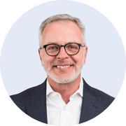 weiss-rene-kreisfoermig